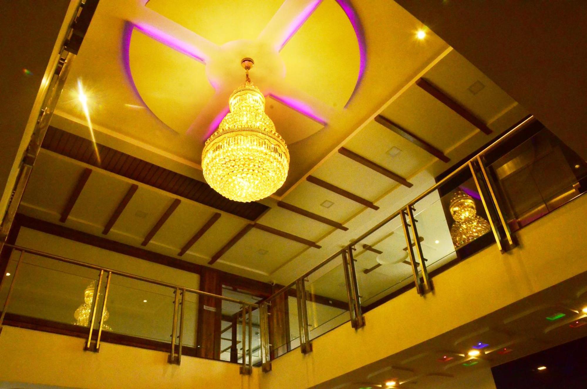 Hotel Agt Park チェンナイ エクステリア 写真